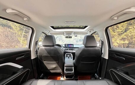 Haval H6, 2023 год, 1 340 000 рублей, 6 фотография