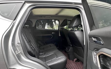 Haval H6, 2022 год, 1 250 000 рублей, 4 фотография