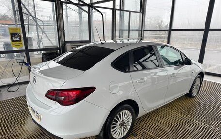 Opel Astra J, 2013 год, 745 000 рублей, 5 фотография