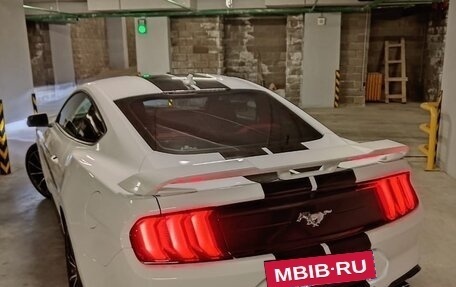 Ford Mustang VI рестайлинг, 2022 год, 4 500 000 рублей, 5 фотография