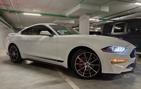 Ford Mustang VI рестайлинг, 2022 год, 4 500 000 рублей, 18 фотография