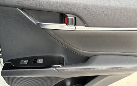 Toyota Camry, 2020 год, 2 820 000 рублей, 21 фотография