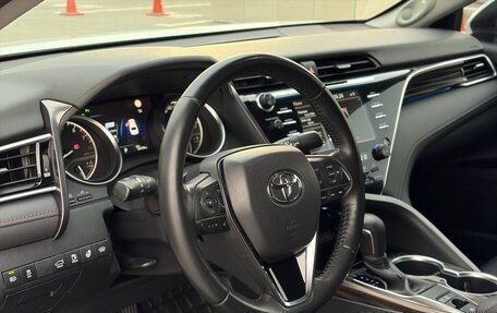 Toyota Camry, 2020 год, 2 820 000 рублей, 31 фотография