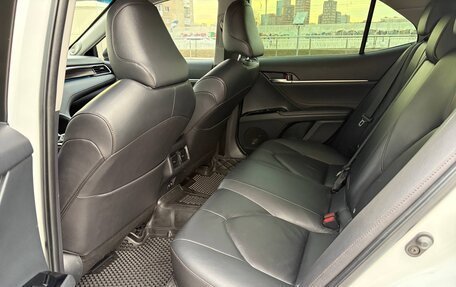 Toyota Camry, 2020 год, 2 820 000 рублей, 26 фотография