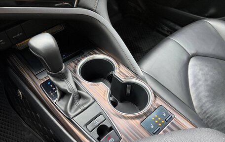 Toyota Camry, 2020 год, 2 820 000 рублей, 35 фотография