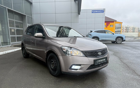 KIA cee'd I рестайлинг, 2011 год, 550 000 рублей, 3 фотография