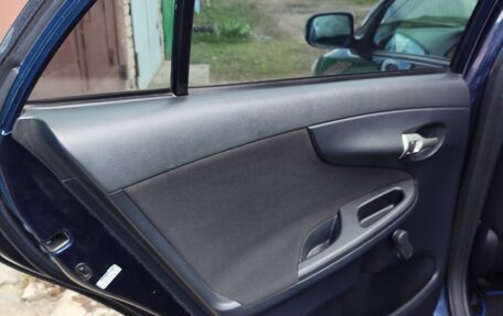 Toyota Corolla, 2011 год, 1 130 000 рублей, 3 фотография