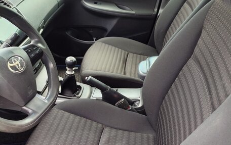 Toyota Corolla, 2011 год, 1 130 000 рублей, 2 фотография