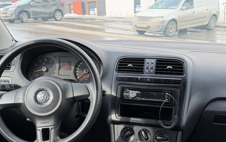 Volkswagen Polo VI (EU Market), 2013 год, 539 000 рублей, 3 фотография