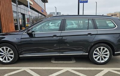 Volkswagen Passat B8 рестайлинг, 2020 год, 2 600 000 рублей, 1 фотография