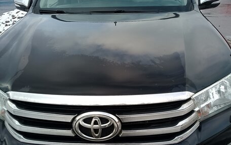 Toyota Hilux VIII, 2015 год, 2 900 000 рублей, 2 фотография