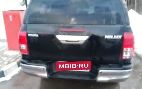 Toyota Hilux VIII, 2015 год, 2 900 000 рублей, 5 фотография