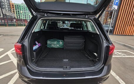 Volkswagen Passat B8 рестайлинг, 2020 год, 2 600 000 рублей, 13 фотография