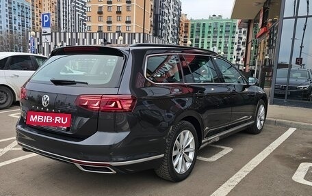 Volkswagen Passat B8 рестайлинг, 2020 год, 2 600 000 рублей, 4 фотография
