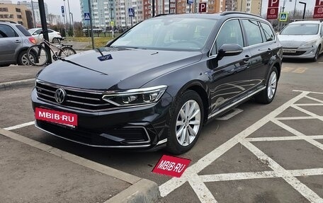 Volkswagen Passat B8 рестайлинг, 2020 год, 2 600 000 рублей, 7 фотография