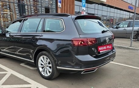 Volkswagen Passat B8 рестайлинг, 2020 год, 2 600 000 рублей, 2 фотография