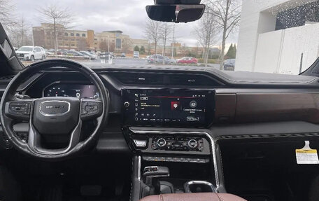 GMC Sierra, 2024 год, 9 366 190 рублей, 11 фотография