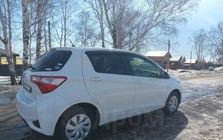 Toyota Vitz, 2017 год, 865 000 рублей, 6 фотография