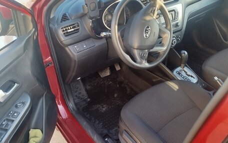 KIA Rio III рестайлинг, 2013 год, 1 140 000 рублей, 6 фотография