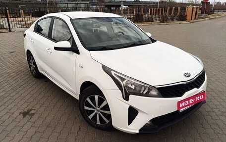 KIA Rio IV, 2021 год, 1 450 000 рублей, 6 фотография