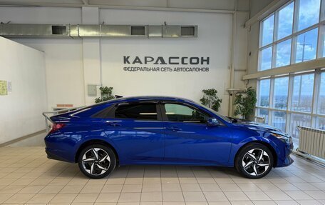 Hyundai Elantra, 2022 год, 1 800 000 рублей, 6 фотография