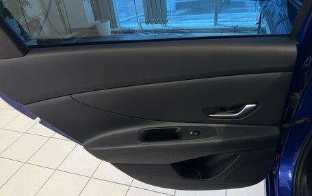 Hyundai Elantra, 2022 год, 1 800 000 рублей, 15 фотография