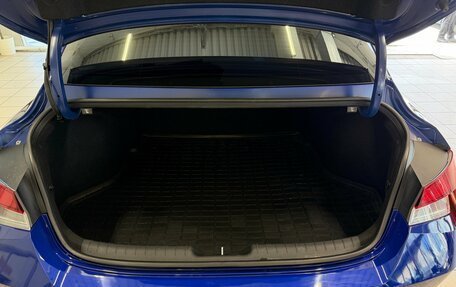 Hyundai Elantra, 2022 год, 1 800 000 рублей, 18 фотография