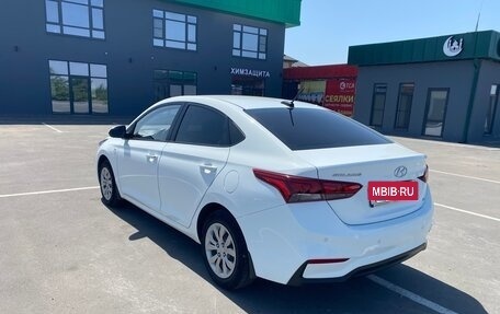 Hyundai Solaris II рестайлинг, 2018 год, 1 180 000 рублей, 3 фотография