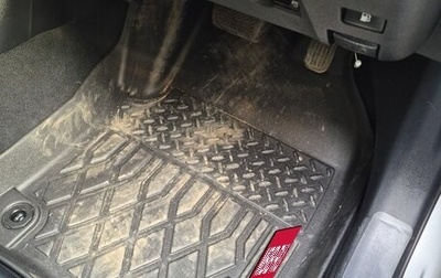 Toyota Prius IV XW50, 2019 год, 1 920 000 рублей, 1 фотография