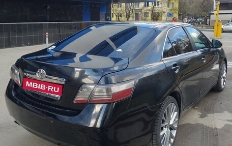 Toyota Camry, 2011 год, 900 000 рублей, 5 фотография