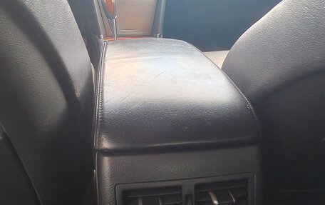 Toyota Camry, 2011 год, 900 000 рублей, 11 фотография