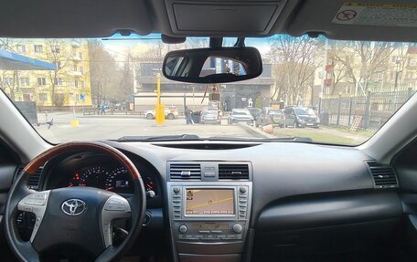 Toyota Camry, 2011 год, 900 000 рублей, 9 фотография