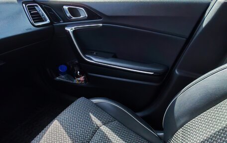 KIA cee'd III, 2019 год, 1 600 000 рублей, 6 фотография