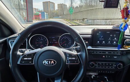 KIA cee'd III, 2019 год, 1 600 000 рублей, 5 фотография