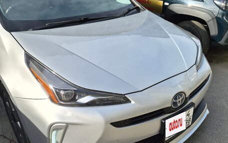 Toyota Prius IV XW50, 2019 год, 1 920 000 рублей, 16 фотография