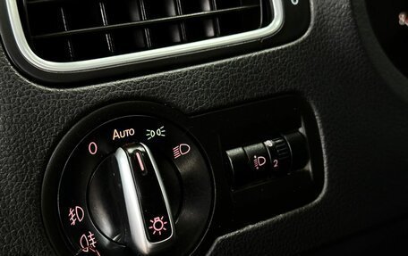 Volkswagen Polo VI (EU Market), 2015 год, 679 000 рублей, 11 фотография