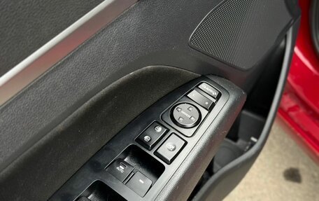 Hyundai Elantra VI рестайлинг, 2019 год, 1 699 000 рублей, 16 фотография