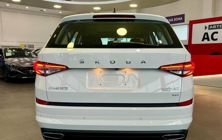 Skoda Kodiaq I, 2025 год, 5 280 000 рублей, 5 фотография