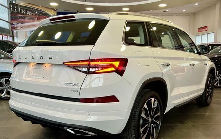 Skoda Kodiaq I, 2025 год, 5 280 000 рублей, 6 фотография