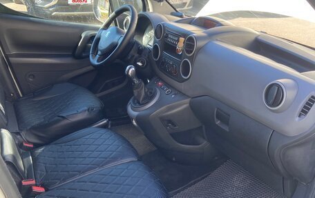 Peugeot Partner II рестайлинг 2, 2011 год, 785 000 рублей, 7 фотография