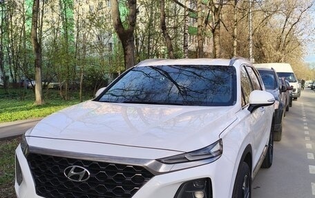 Hyundai Santa Fe IV, 2018 год, 2 667 000 рублей, 3 фотография