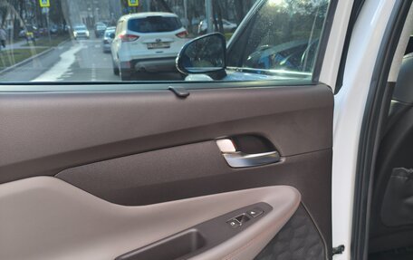 Hyundai Santa Fe IV, 2018 год, 2 667 000 рублей, 17 фотография