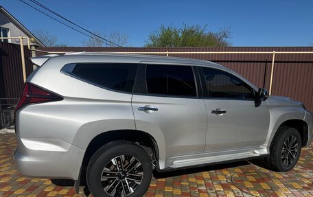 Mitsubishi Montero Sport, 2022 год, 4 000 000 рублей, 7 фотография