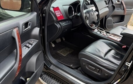 Toyota Highlander III, 2012 год, 2 150 000 рублей, 9 фотография