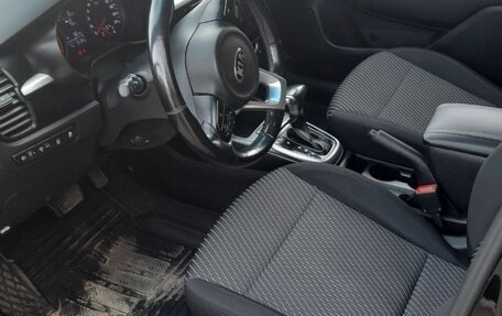 KIA Rio IV, 2017 год, 1 300 000 рублей, 7 фотография