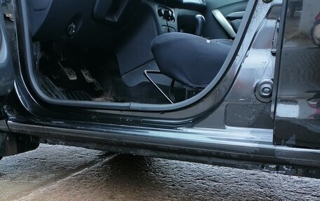 Renault Logan II, 2015 год, 789 000 рублей, 11 фотография