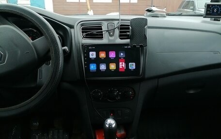 Renault Logan II, 2015 год, 789 000 рублей, 8 фотография