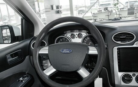 Ford Focus II рестайлинг, 2010 год, 700 000 рублей, 15 фотография