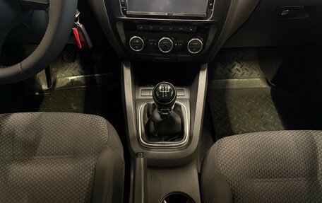 Volkswagen Jetta VI, 2012 год, 890 000 рублей, 13 фотография