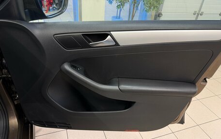 Volkswagen Jetta VI, 2012 год, 890 000 рублей, 16 фотография